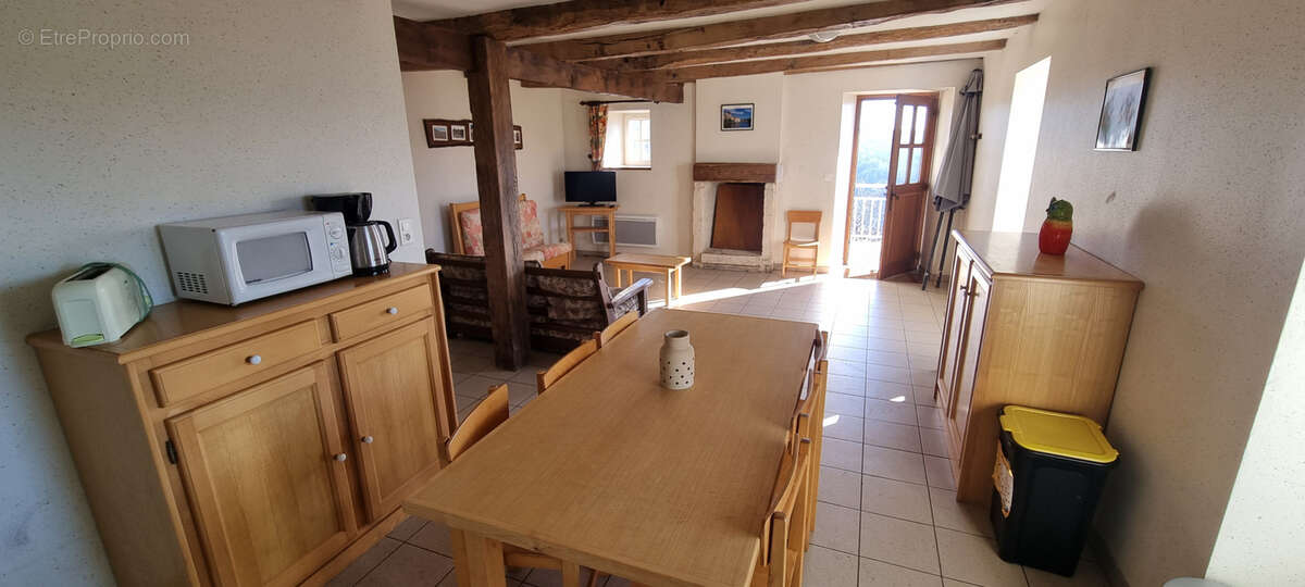 Maison à CASTELNAU-DE-MANDAILLES