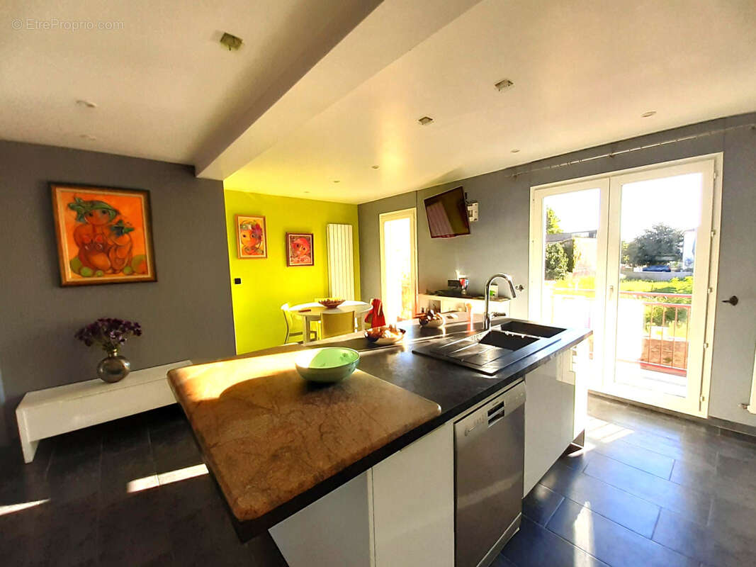 Maison à SAINT-GENIS-DES-FONTAINES