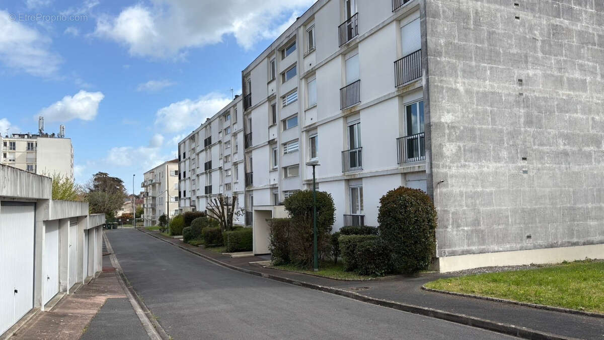 Appartement à COGNAC