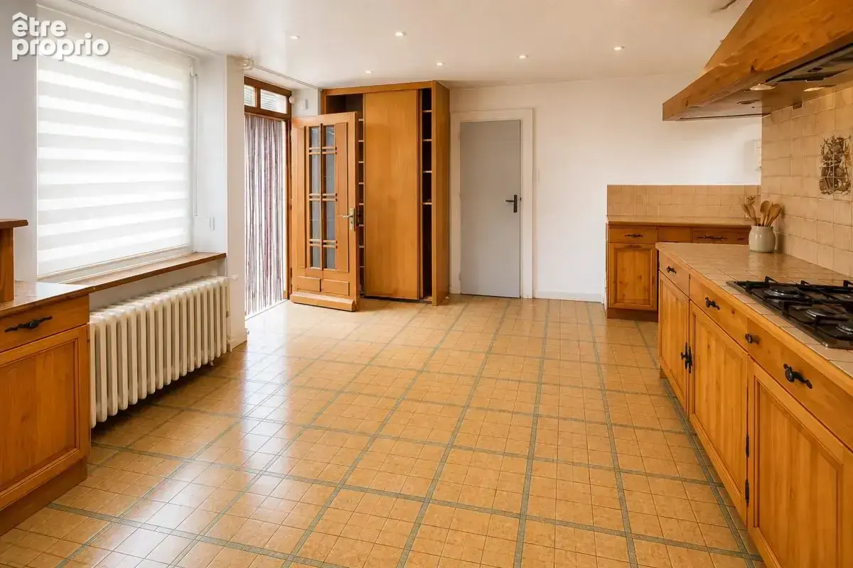 Maison à VOUJEAUCOURT