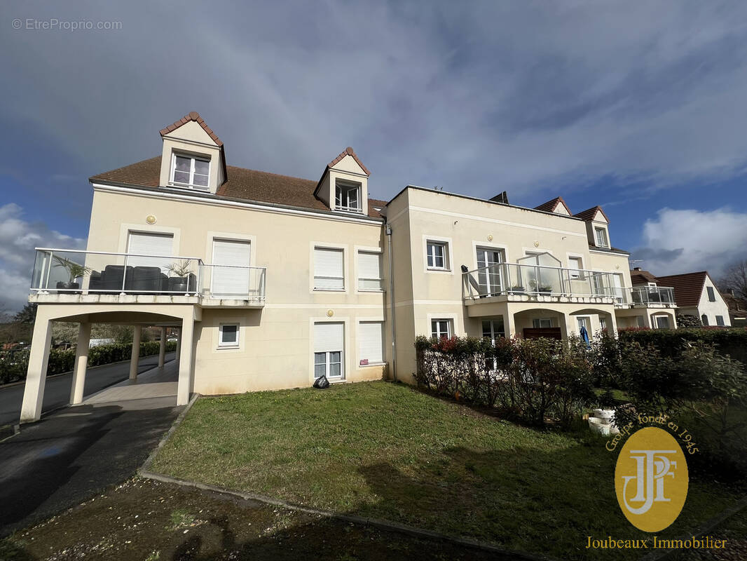 Appartement à MANTES-LA-JOLIE