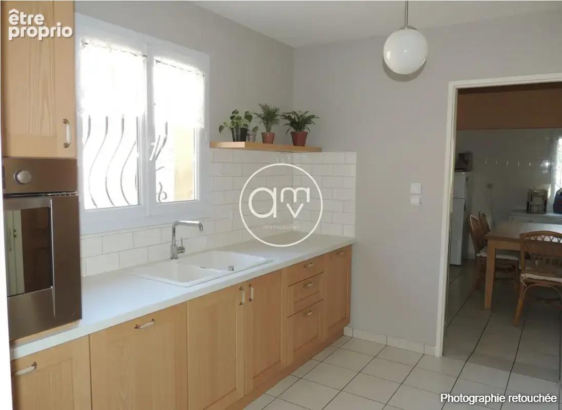 Villa t 5 de plain-pied de 106m2 sur 837m2 de jardin. brignoles - photo 3