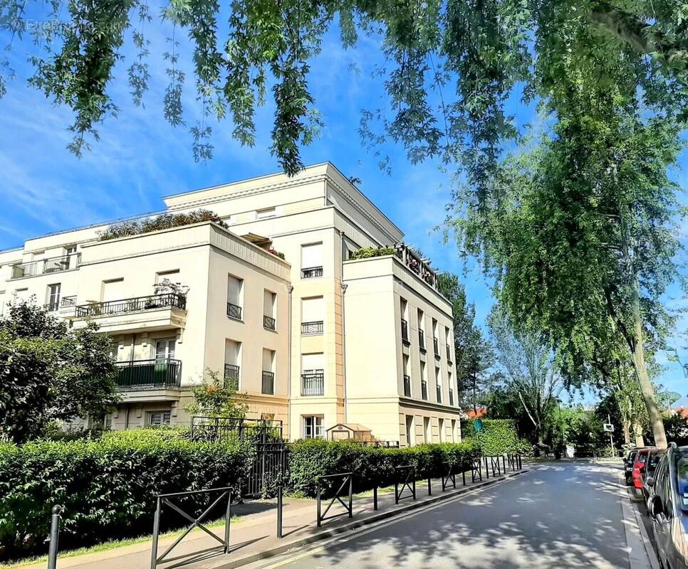 Appartement à SERRIS