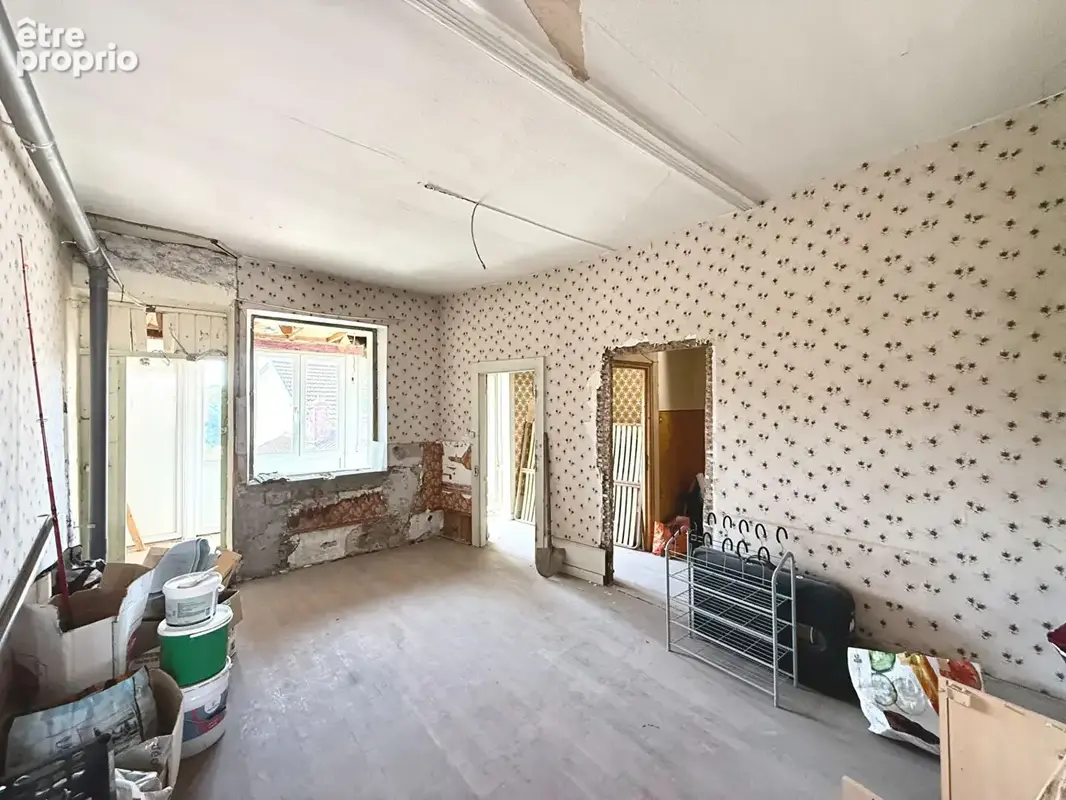 Appartement 6 pièces 215 m² à vendre à Champagnole (39300) - photo 2