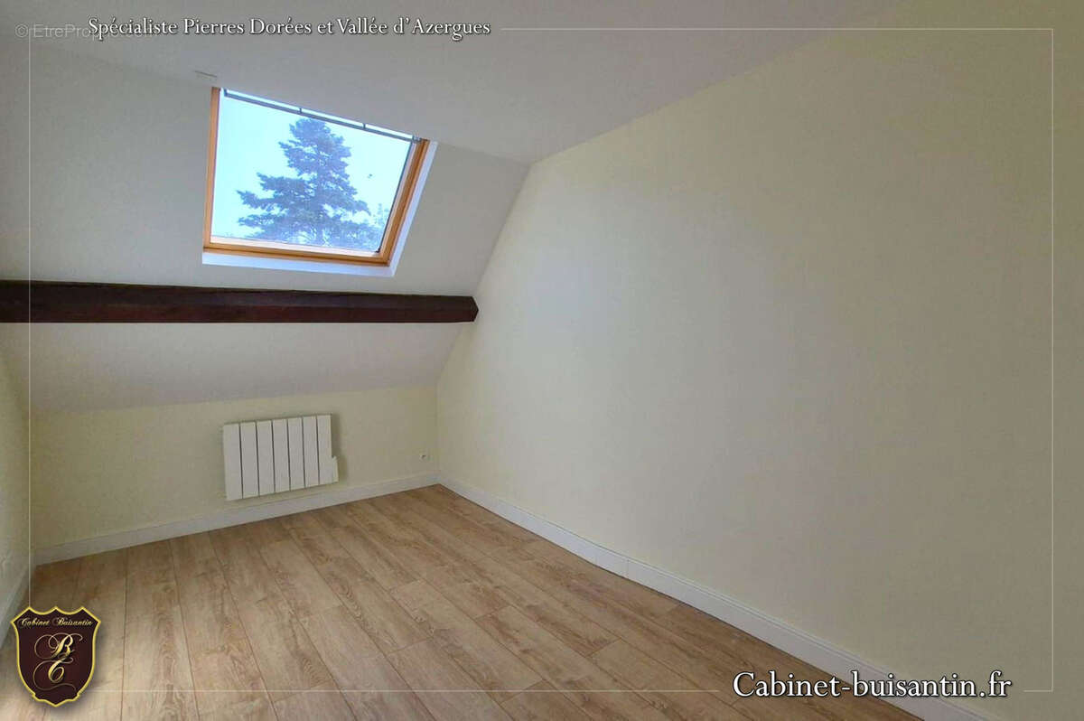 Appartement à LE BOIS-D'OINGT