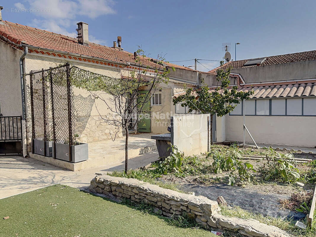 Maison à BERRE-L&#039;ETANG