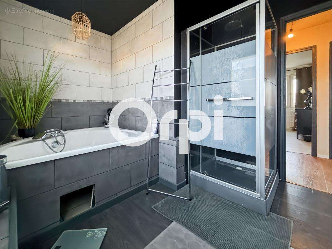 Maison à COUDEKERQUE-BRANCHE