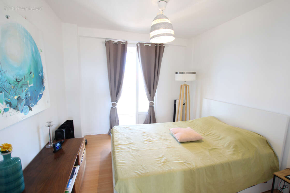 Appartement à MARSEILLE-10E
