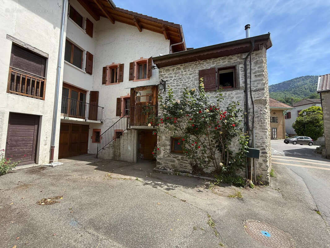 Maison à MACHILLY