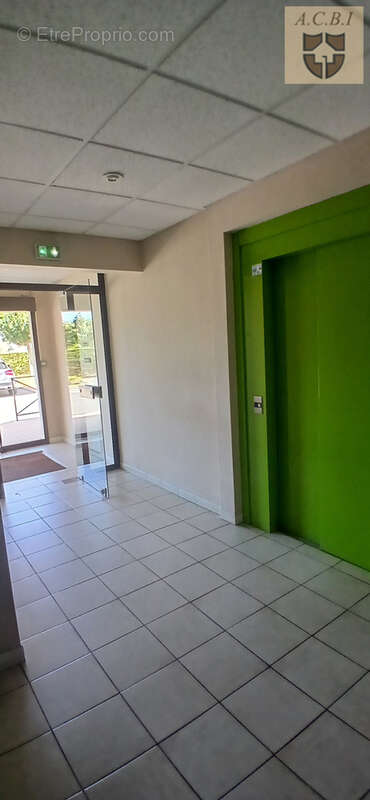 A VENDRE - Appartement - photo 11