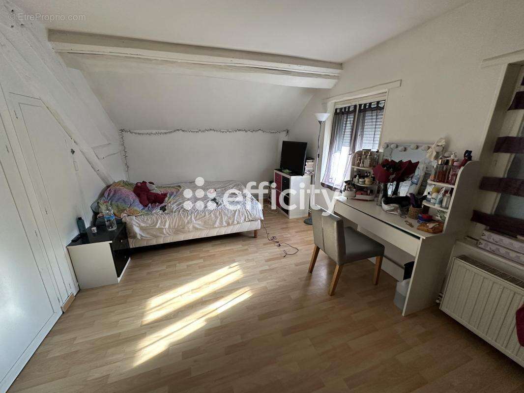 Appartement à COULOMMIERS