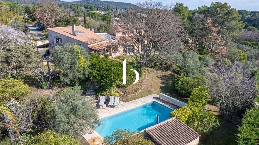 Maison à GOUDARGUES