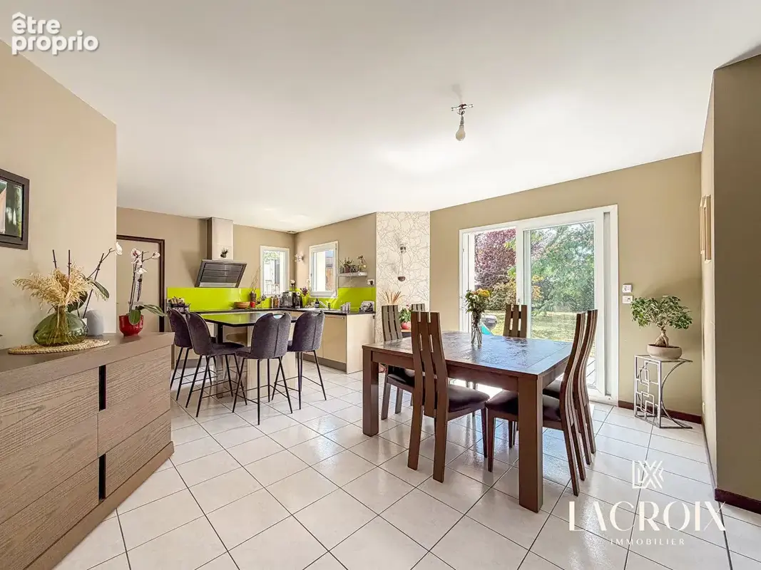 A VENDRE - Maison 7 pièces - QUÉVERT - photo 9