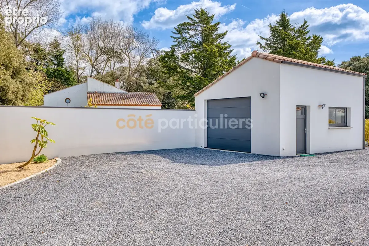Saint-hilaire-de-riez -- maison contemporaine 180m2 -- 5 chambres -- villa familiale avec piscine -- jardin paysagé et garage -- - photo 16