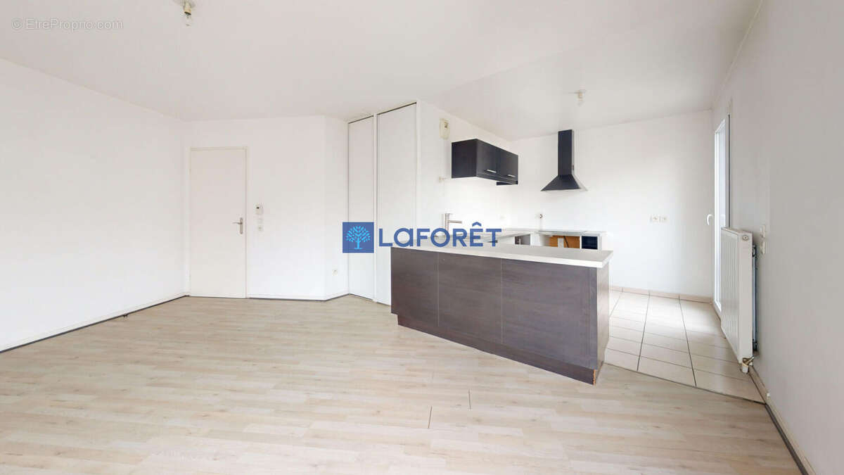Appartement à ATHIS-MONS