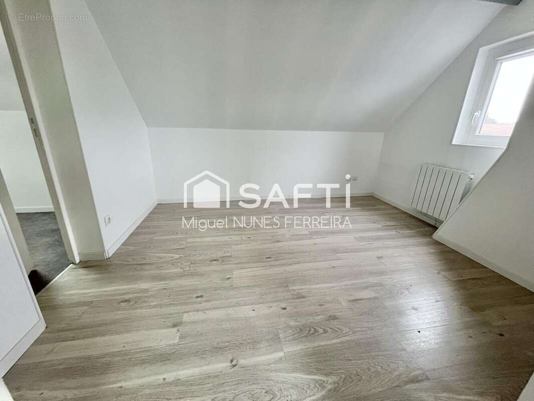 Photo 9 - Maison à OISSEL