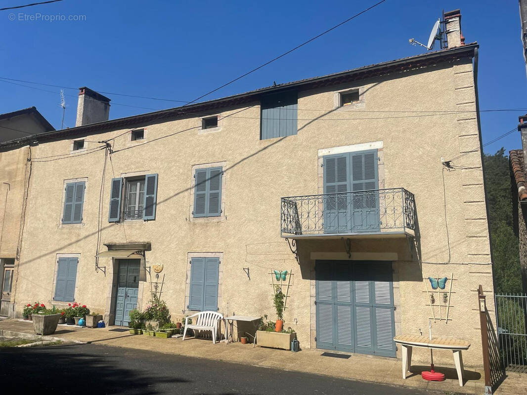 Maison à SAINT-BONNET-DE-MONTAUROUX