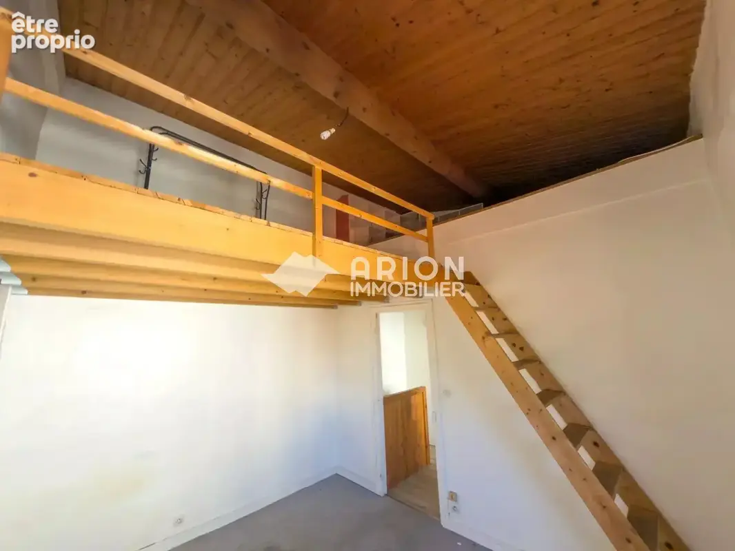 Maison avec terrasse à 5 min du métro Robespierre - photo 11