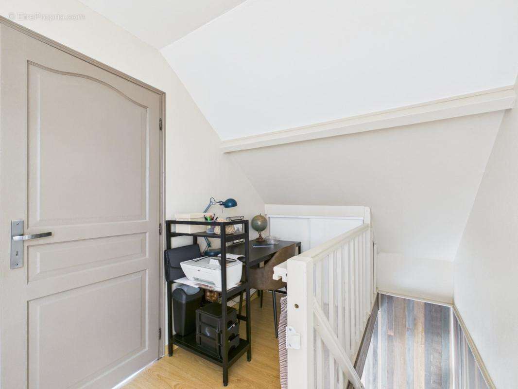 Maison 96 m² à Marcelcave  - photo 8