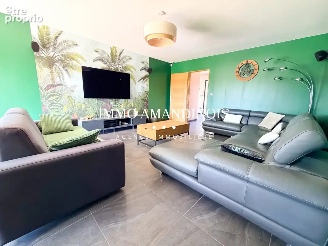 Rare plain pied de 246 m2 - 4 ch. - bureau - double garage sur 3000 m2 - photo 9
