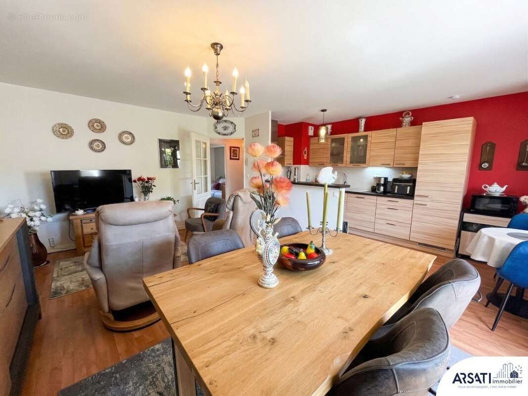 Appartement à SAINT-THURIAL