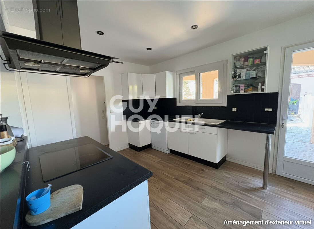 Maison à VILLENAVE-D&#039;ORNON