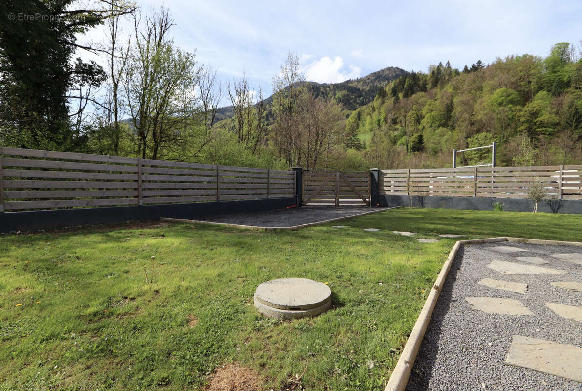 Maison à SAINT-JEOIRE