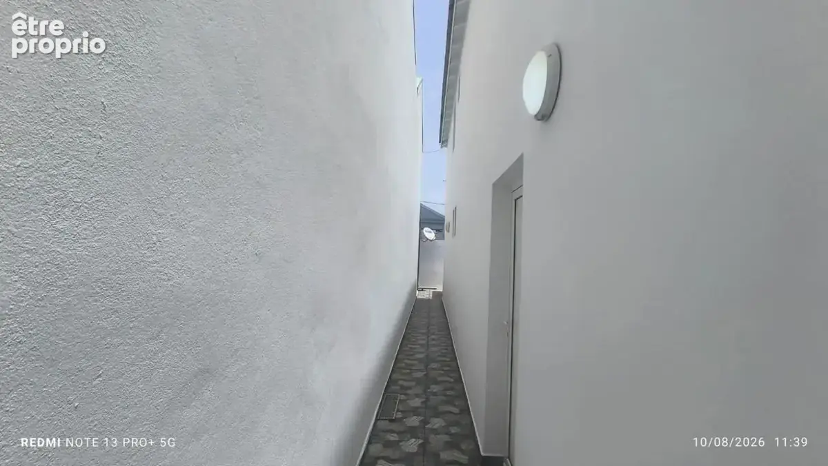 Immeuble de rapport constitué de 4 appartements au moule(97160) - photo 8