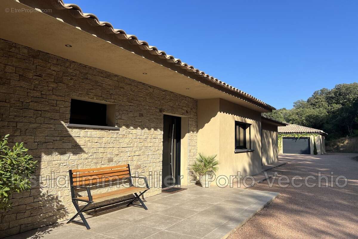 Maison 277 m² à Sotta  - photo 4
