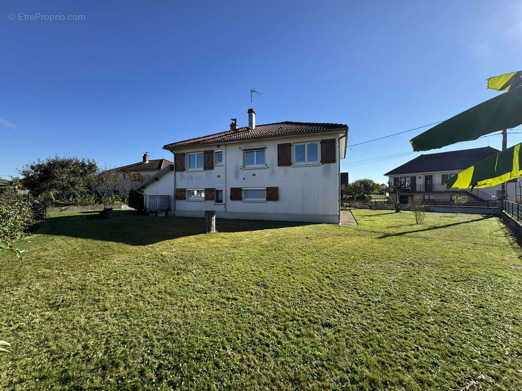 Maison à FROIDECONCHE