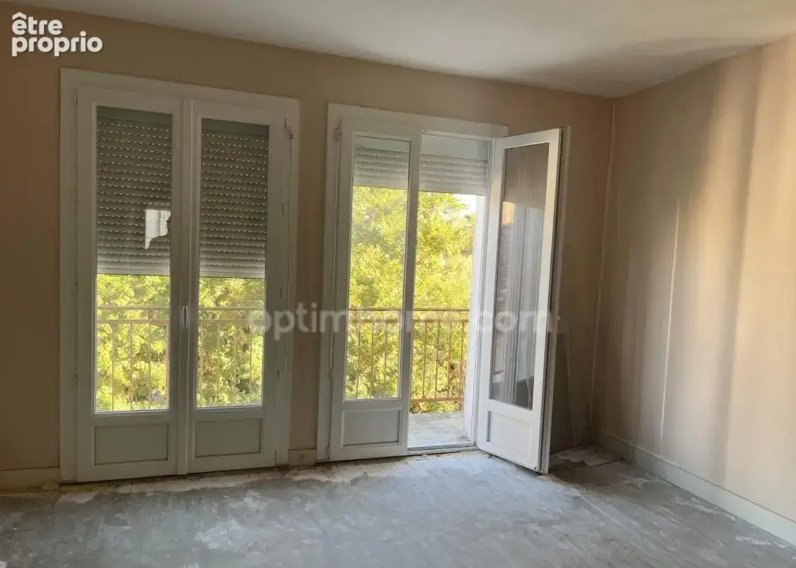 Immeuble de rapport - 3 lots - 2 box - fort potentiel - chateauneuf sur charente (16) - photo 8