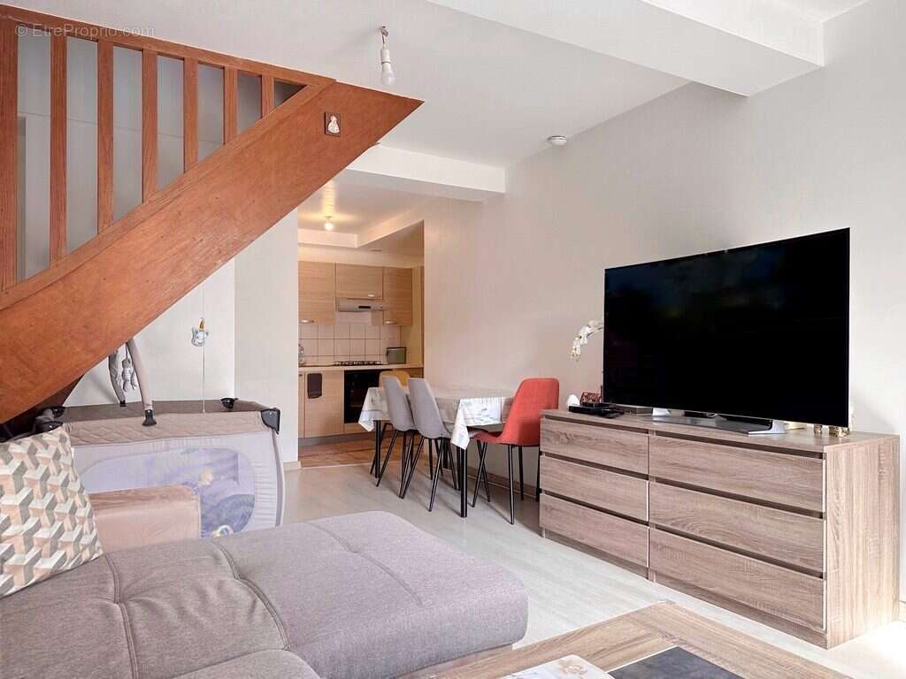 Appartement à BAIN-DE-BRETAGNE