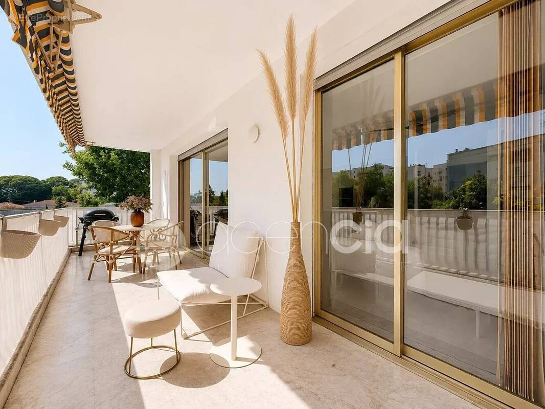 Appartement à CANNES