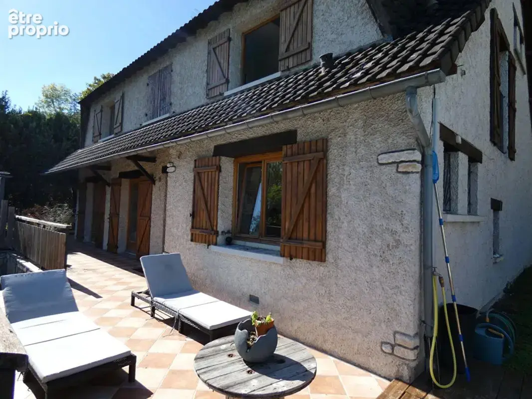 Maison à IVRY-LA-BATAILLE