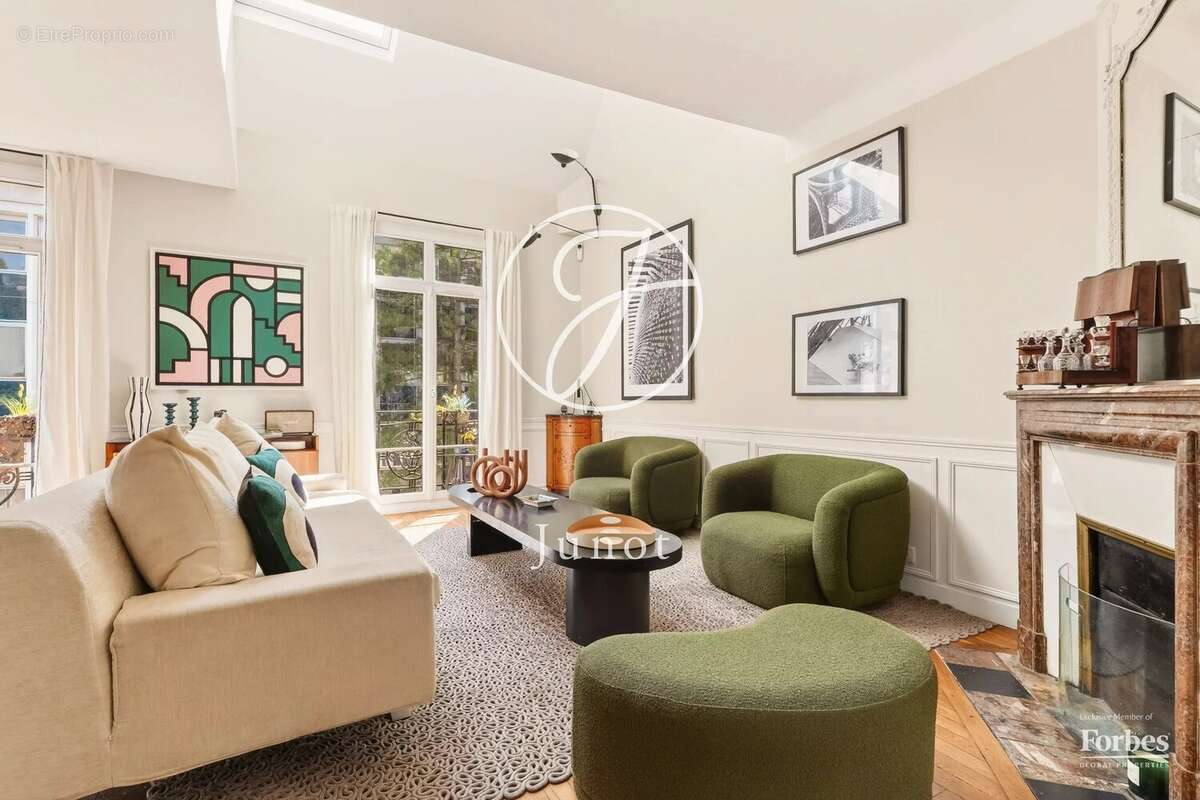 Appartement à SAINT-CLOUD