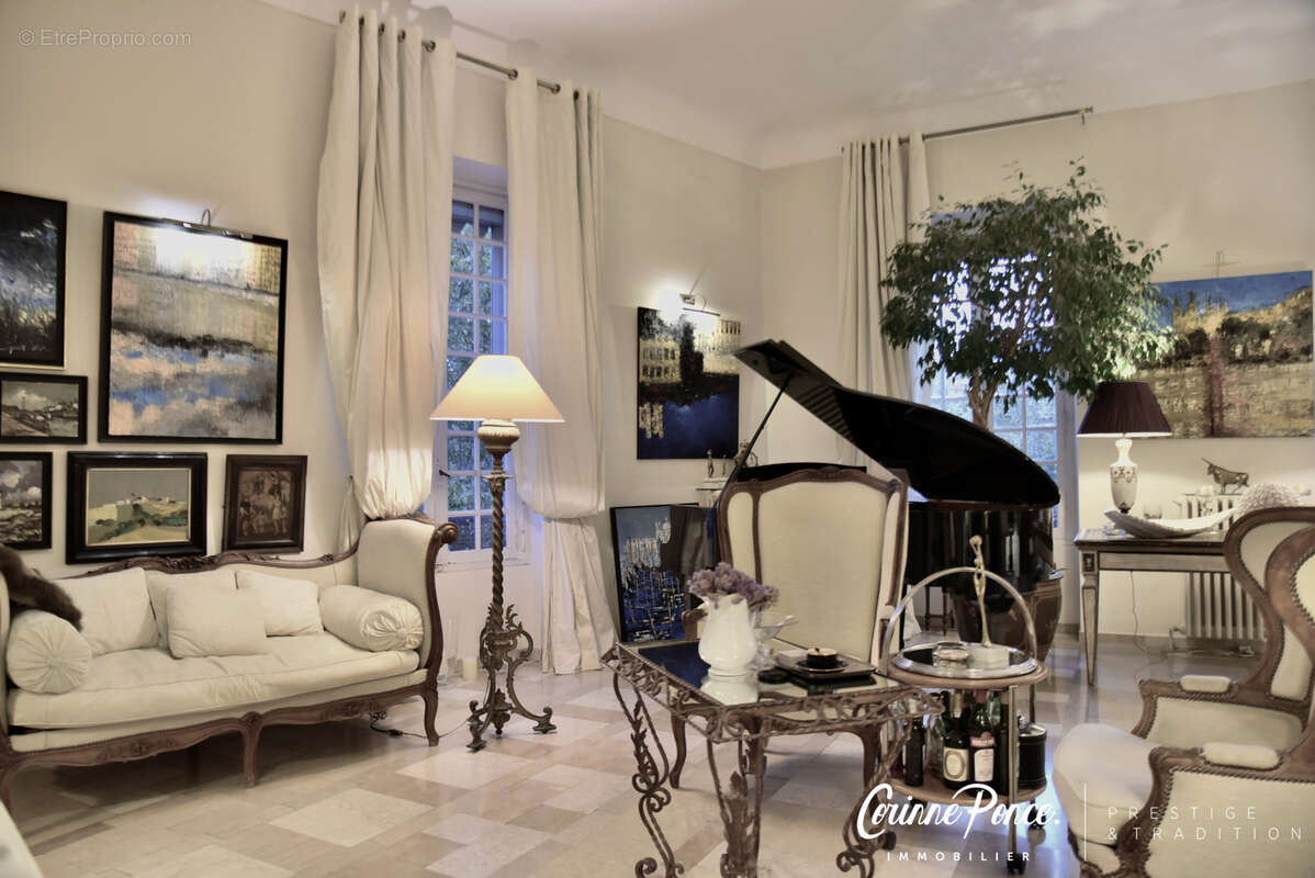 Appartement à NIMES