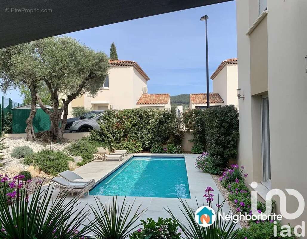 Photo 2 - Maison à SAINT-CYR-SUR-MER