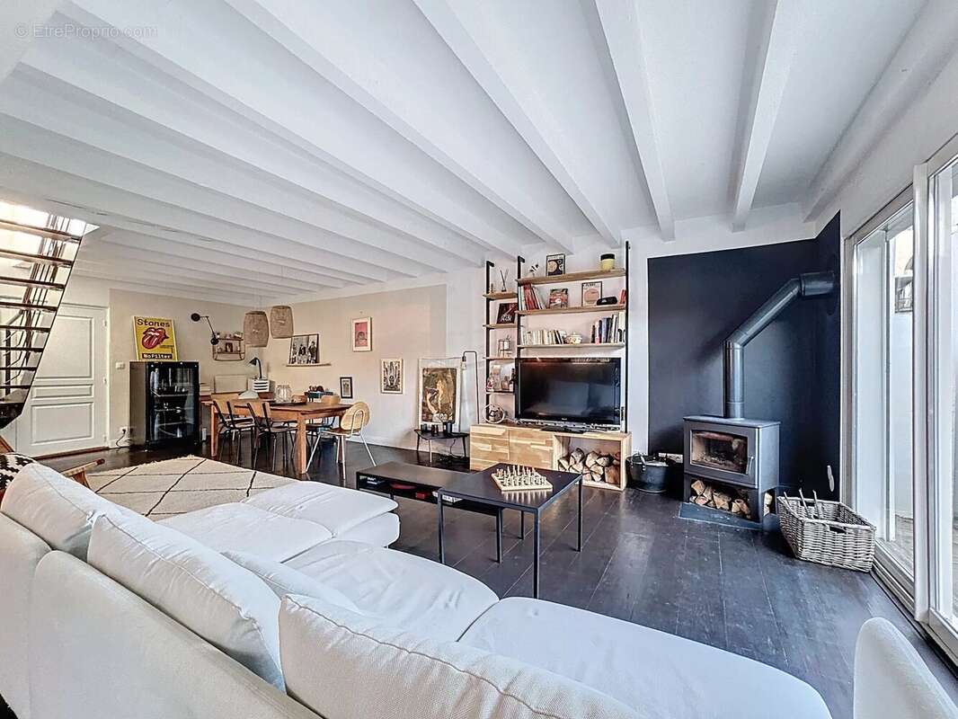 Maison à SAINT-MARTIN-DE-SEIGNANX