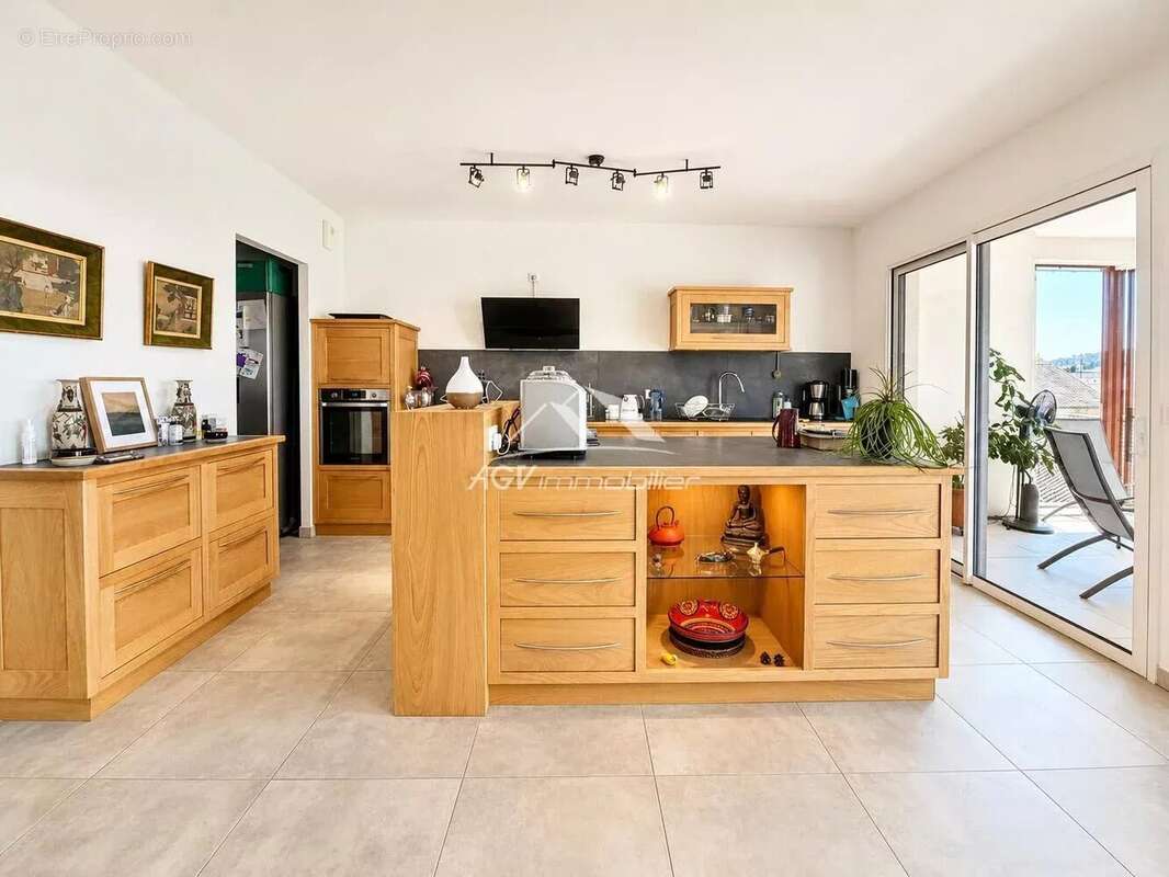 Appartement - Résidence sécurisée - 4 chambres - Alès - photo 5