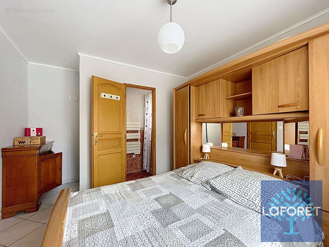 Maison à RIVIERE-SAAS-ET-GOURBY