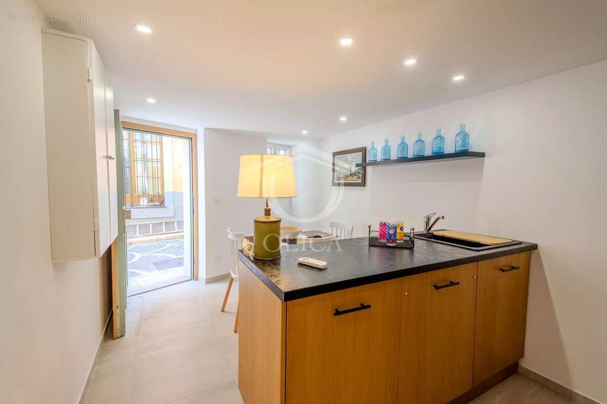 Vieil Antibes - Charmante maison de village rénovée - photo 3