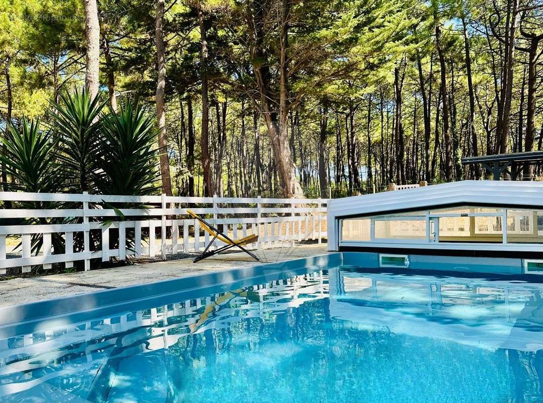 Appartement à LES MATHES