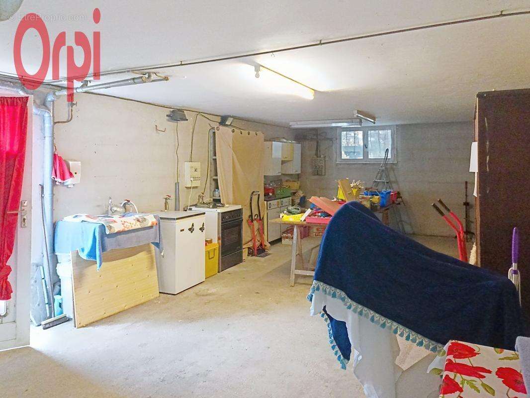 Maison à THORE-LA-ROCHETTE