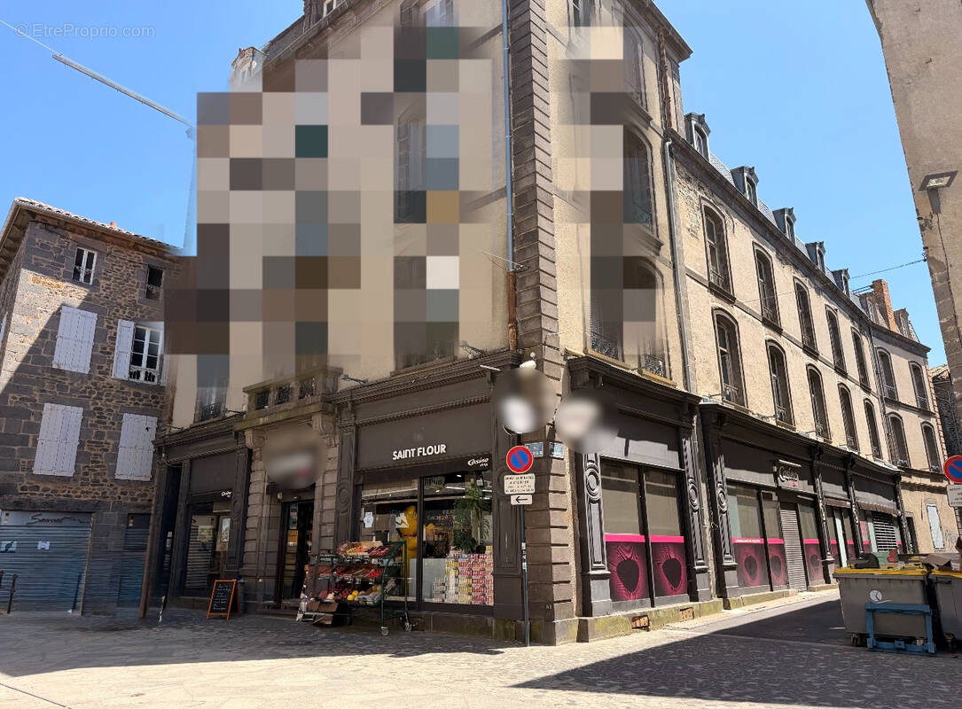 Maison à SAINT-FLOUR