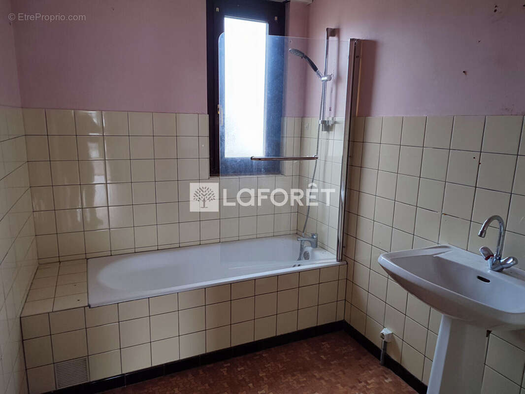 Maison à AUDINCOURT