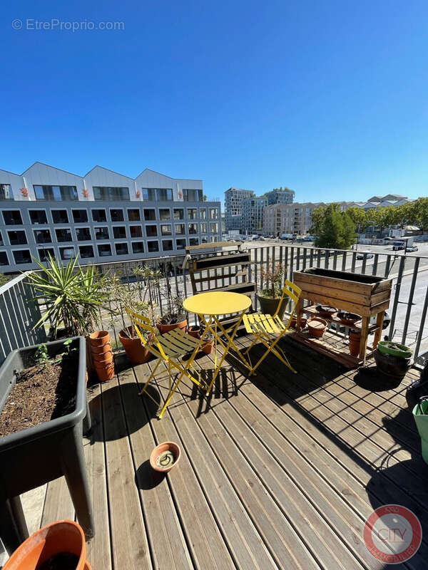 Appartement à BORDEAUX