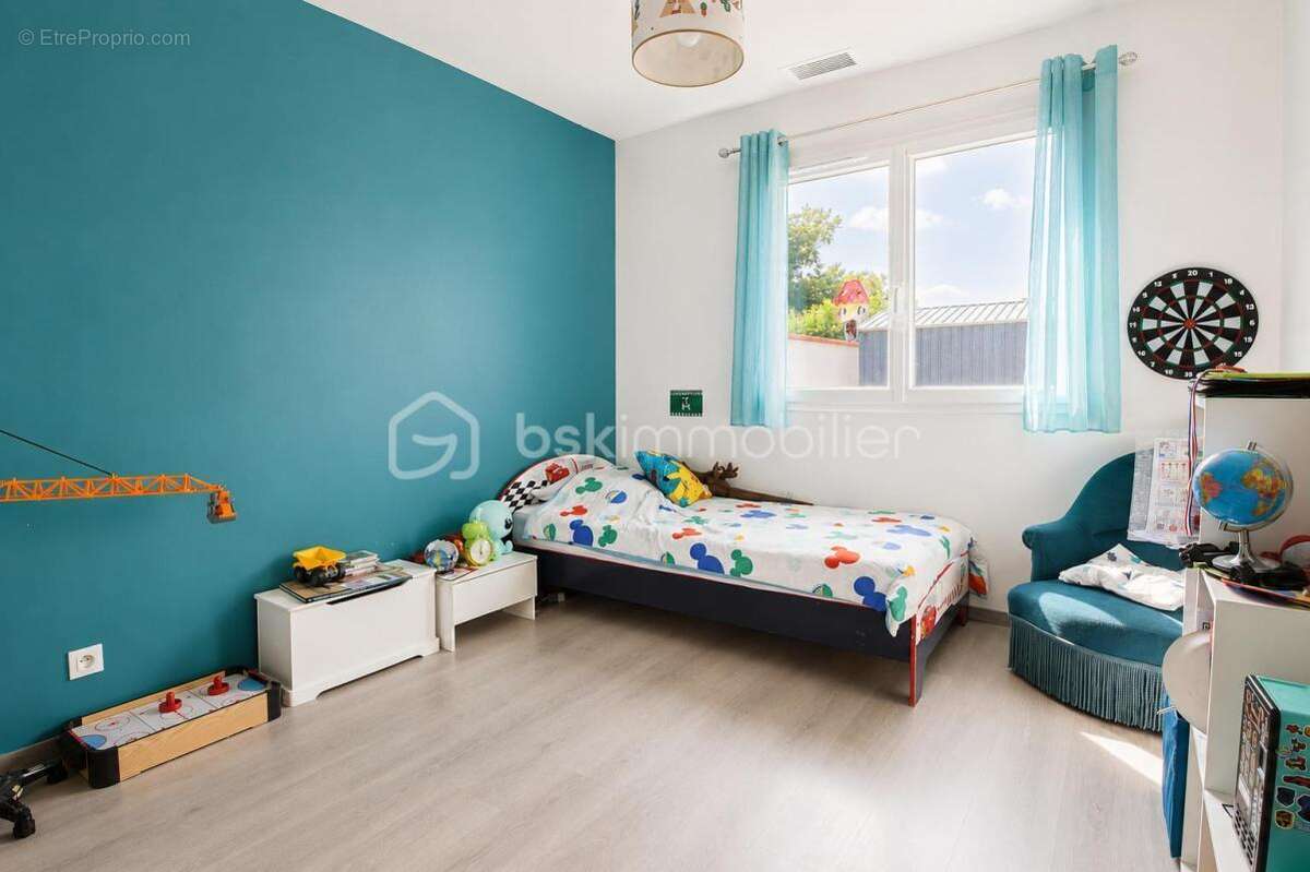 Maison contemporaine de plain-pied 115 m² – 4 chambres – DPE A/A – Secteur Lescar - photo 8