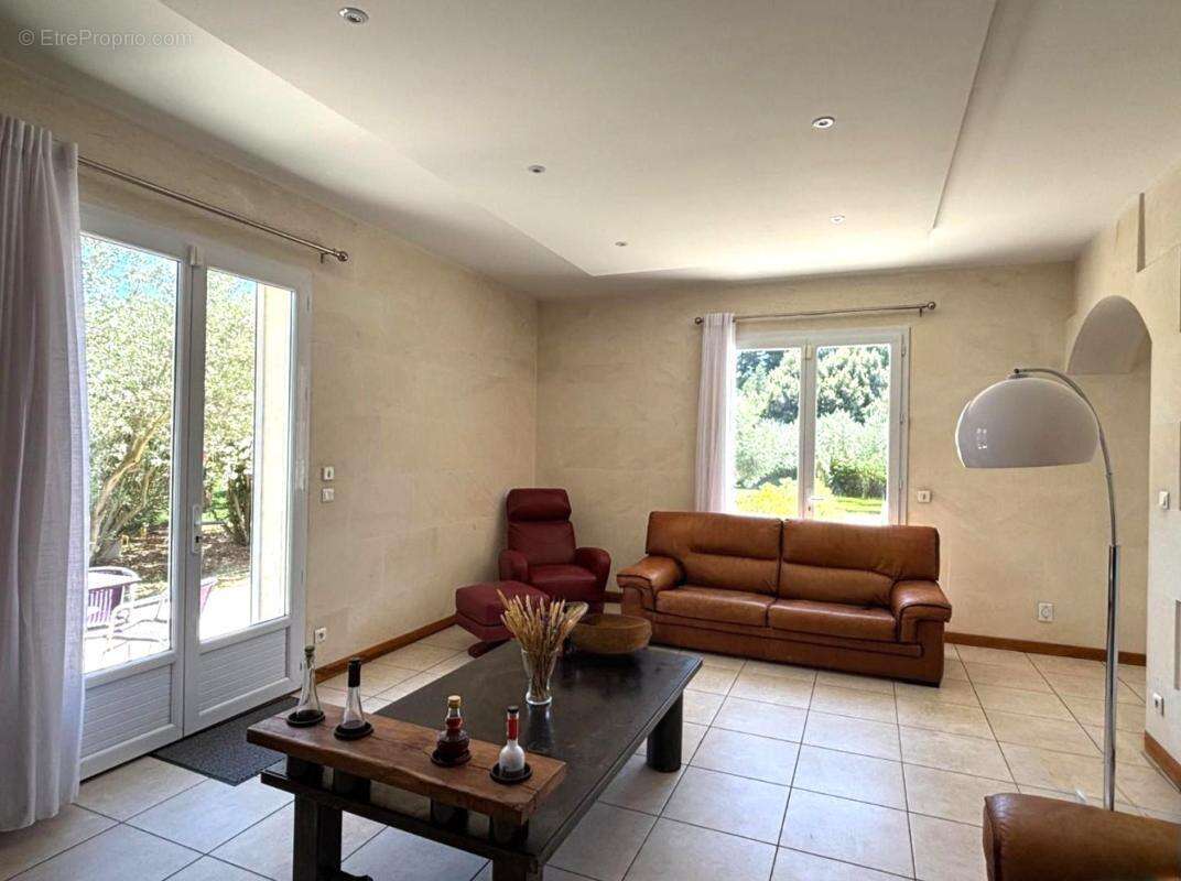 Maison à ROCHEFORT-DU-GARD