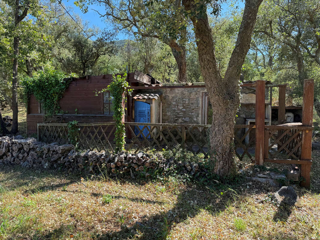 Maison à PLAN-DE-LA-TOUR