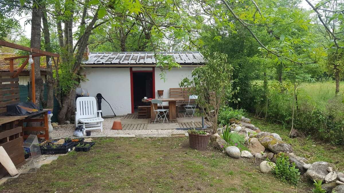 Maison de village - photo 12